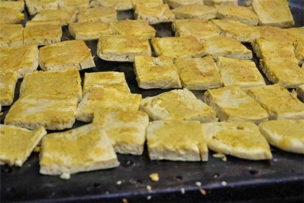 包浆豆腐好吃吗(正宗包浆豆腐)