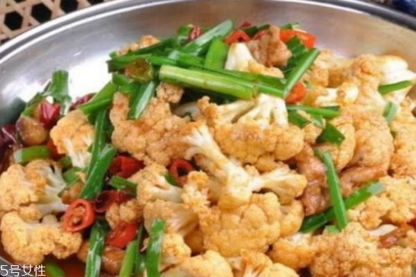 干锅花菜怎么做(干锅花菜怎么做好吃又简单) 干锅花菜怎么做(干锅花菜怎么做好吃又简单)