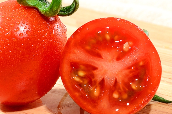 欧莱雅豆沙色口红试色(欧莱雅豆沙色口红试色)