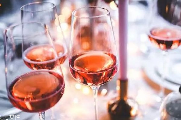 醒酒的方法和步骤(怎么醒酒最简单的方法是什么)