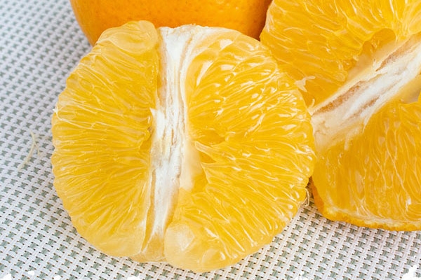 皇帝柑的食用处理方法(皇帝柑的正确吃法)