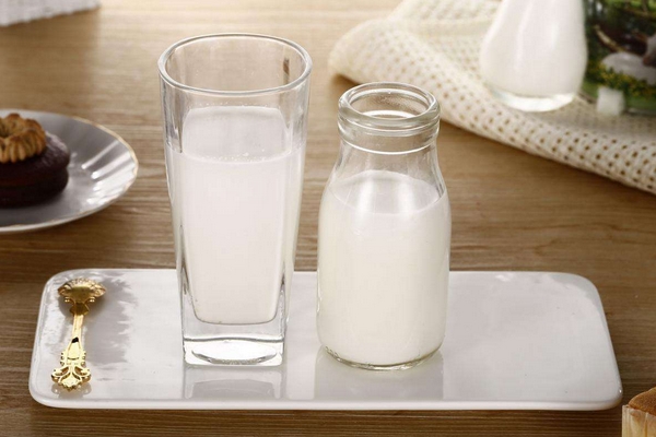 奶粉小知识(关于奶粉的专业知识大全) 奶粉小知识(关于奶粉的专业知识大全)