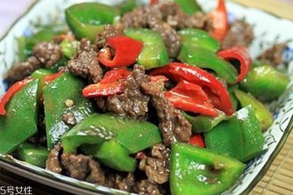 卤牛肉后的汤汁(卤牛肉后的汤汁)