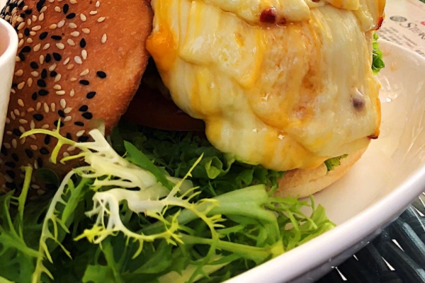 咖喱汉堡的功效和作用(咖喱营养功效和作用)