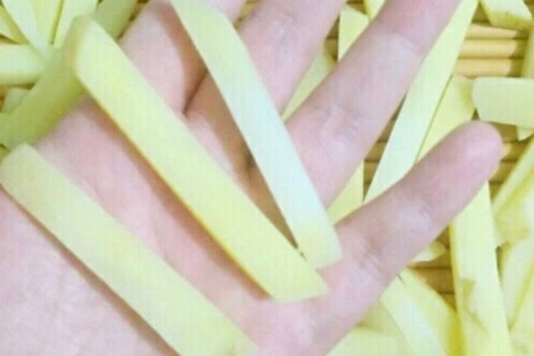 炸薯条为什么要冷冻(炸薯条为什么要冷冻一下) 炸薯条为什么要冷冻(炸薯条为什么要冷冻一下)