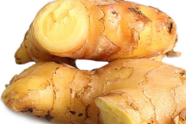 孕妇喝姜汤的注意事项(孕妇不能喝姜汤)