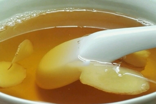 孕妇能喝姜汤吗(孕妇能喝姜汤吗感冒了)