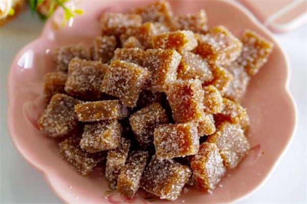 雨后泥土青草香气味道的香水(雨后泥土清香的香水) 雨后泥土青草香气味道的香水(雨后泥土清香的香水)