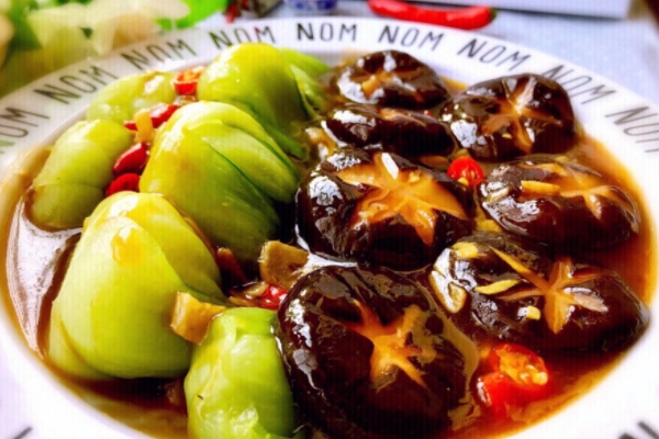 香菇的泡发方法(泡发香菇)