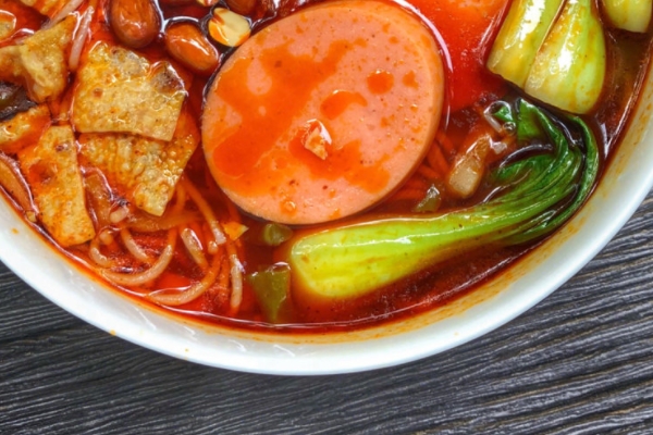 螺蛳粉对身体的影响(螺蛳粉对身体的影响)