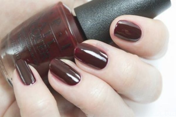 美甲怎么保存(美甲怎么保存时间长)