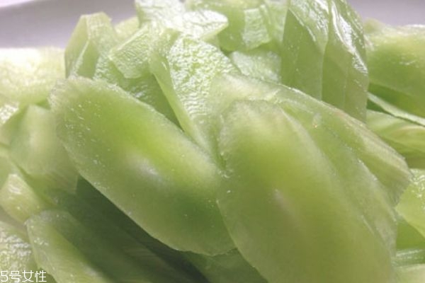 莴笋的营养(莴笋的营养价值及功效) 莴笋的营养(莴笋的营养价值及功效)