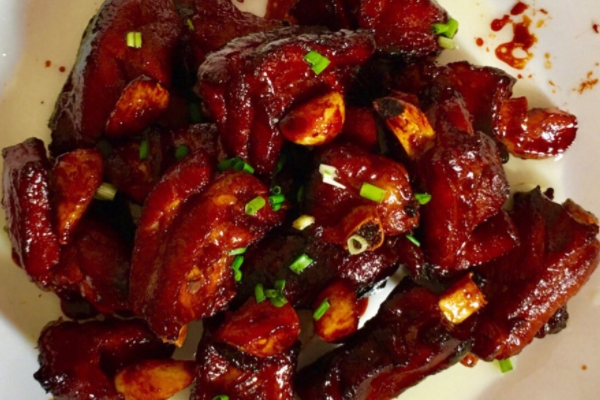 糖醋排骨的简单做法(糖醋排骨的简单做法步骤) 糖醋排骨的简单做法(糖醋排骨的简单做法步骤)