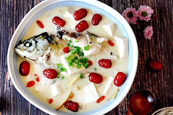 三高人群不适合喝鱼汤(三高人群能喝鱼汤吗) 三高人群不适合喝鱼汤(三高人群能喝鱼汤吗)