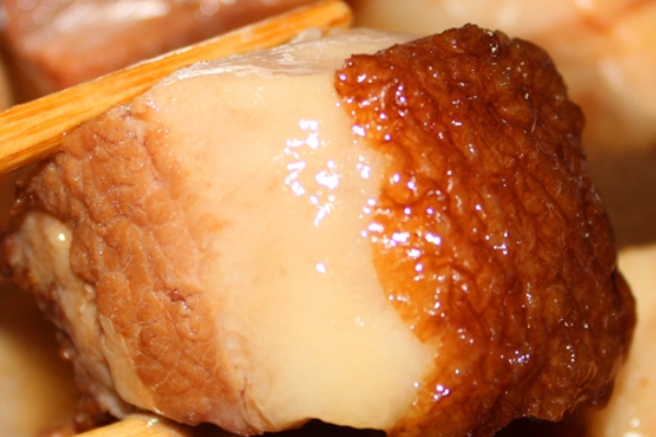 红烧肉可以加什么配菜(红烧肉可以加什么配菜?)