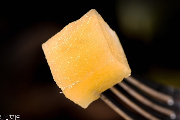 常吃雪莲果会上火吗(常吃雪莲果会上火吗)