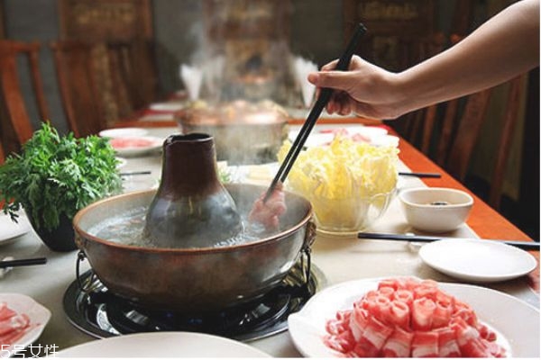 吃肉减肥法大多适合水肿型肥胖(水肿型肥胖减肥方法)