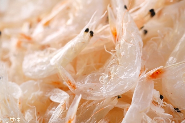 虾皮是虾的皮吗(虾皮是虾的皮吗)