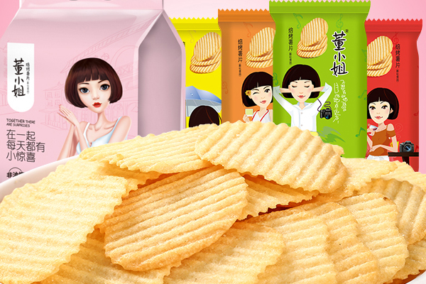 烘焙薯片和油炸薯片的区别(油炸薯片和烘烤薯片有什么差异)