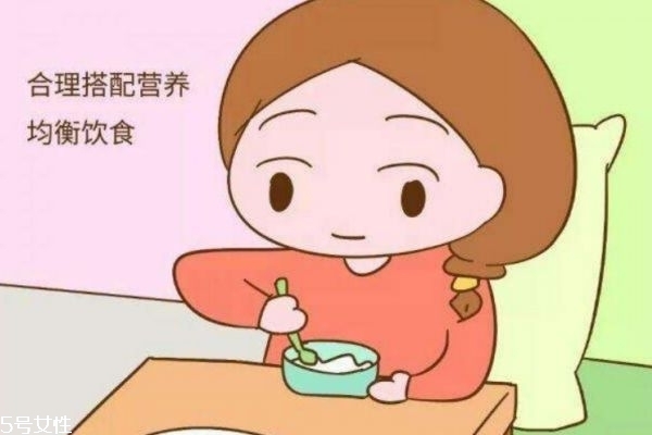 孕初宝妈应该多吃写什么东西(怀孕初应该多吃一点什么东西)