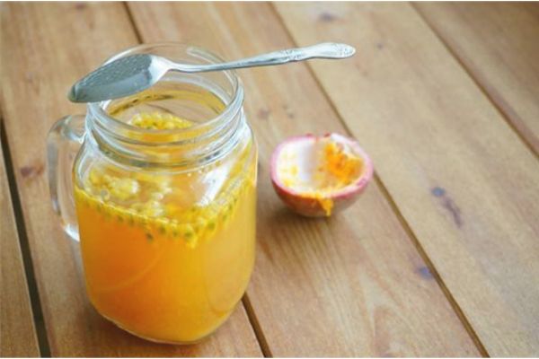 百香果腌蜂蜜的方法(百香果蜂蜜腌制法窍门)