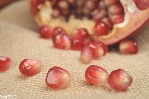 哪些人不能吃石榴(哪些人不能吃石榴) 哪些人不能吃石榴(哪些人不能吃石榴)