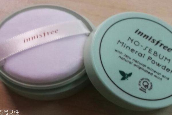 油皮适合的散粉推荐(油皮适合的散粉推荐)