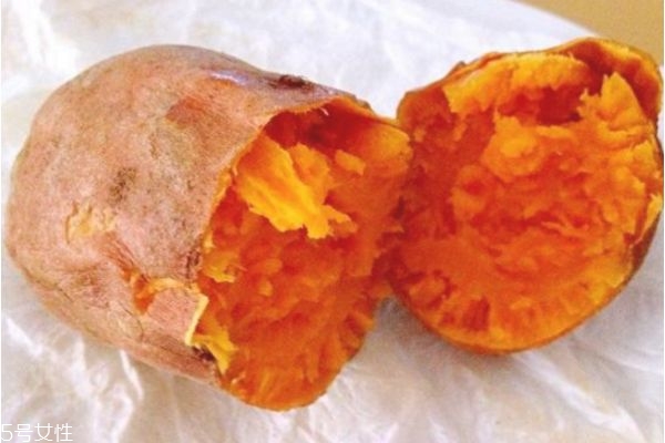 自己在家怎么用微波炉烤红薯(自己在家怎么用微波炉烤红薯)