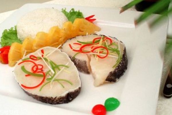 婴儿可以吃鳕鱼吗(给宝宝做鳕鱼辅食怎么弄)