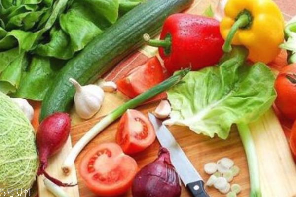 沙拉酱会长胖吗(沙拉酱会不会长胖) 沙拉酱会长胖吗(沙拉酱会不会长胖)