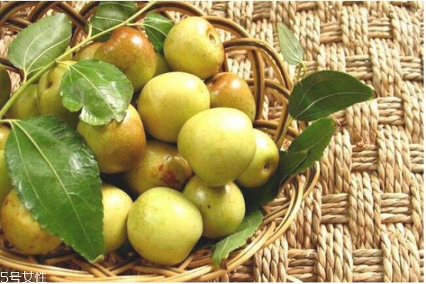 冬枣放进冰箱的要点(冬枣要放冰箱吗)