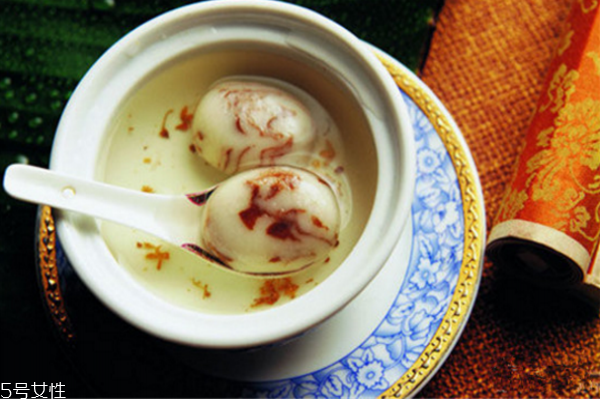 吃汤圆前要知道几件事(汤圆吃的时候应该注意些什么)