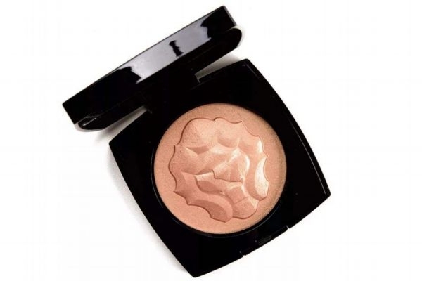 什么牌子的高光好用(什么牌子的高光粉好用)