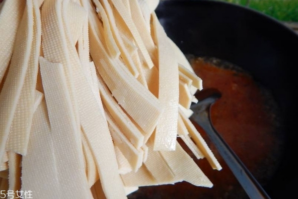 臭千张的保存(自制臭千张)