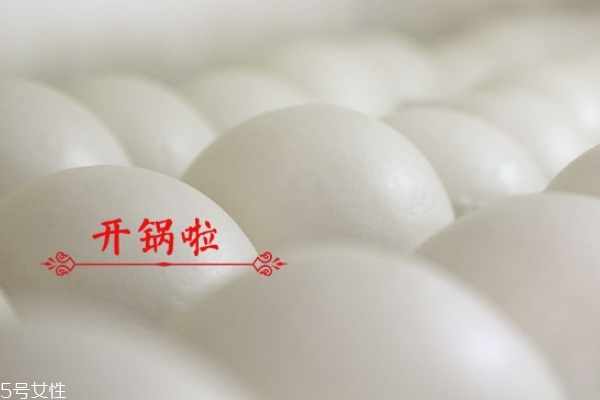 馒头的选购(什么样的馒头)