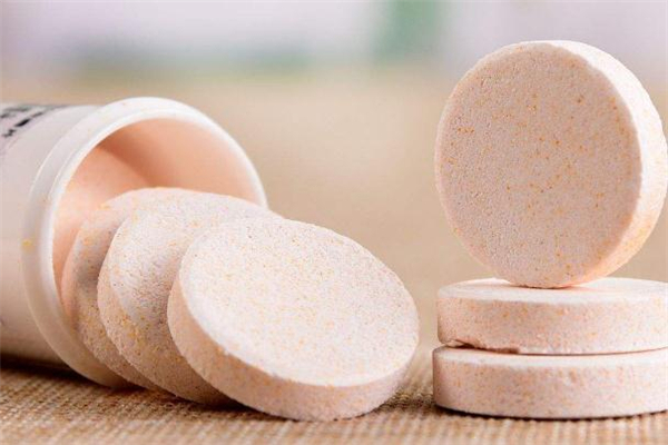 维c泡腾片喝多了的危害(维c泡腾片喝多了会什么副作用)