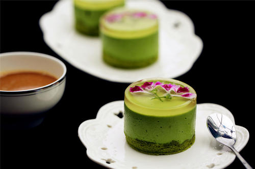 抹茶慕斯的热量是多少(一个抹茶慕斯的热量)