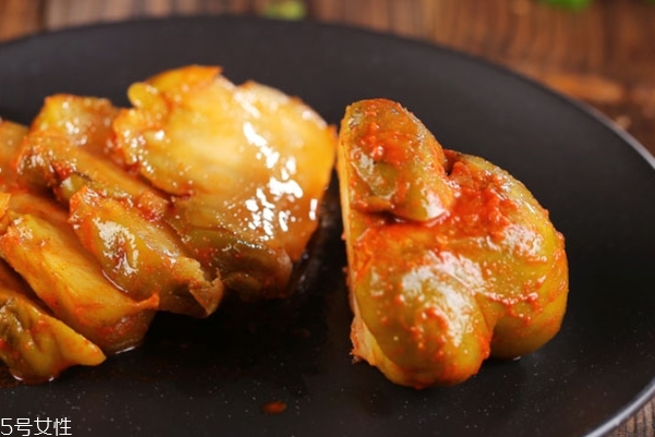 孕妇可以吃榨菜吗(孕妇可以吃榨菜吗早期)