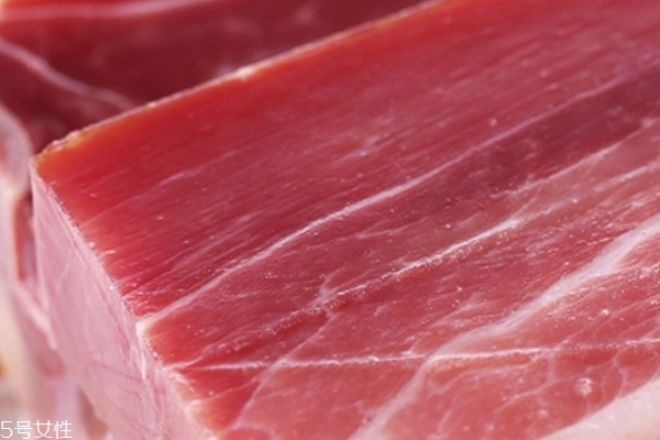 火腿宜和什么一起吃(火腿不能和什么一起吃) 火腿宜和什么一起吃(火腿不能和什么一起吃)