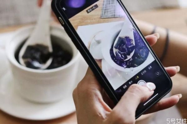 龟苓膏的作用有什么(龟苓膏是什么作用) 龟苓膏的作用有什么(龟苓膏是什么作用)