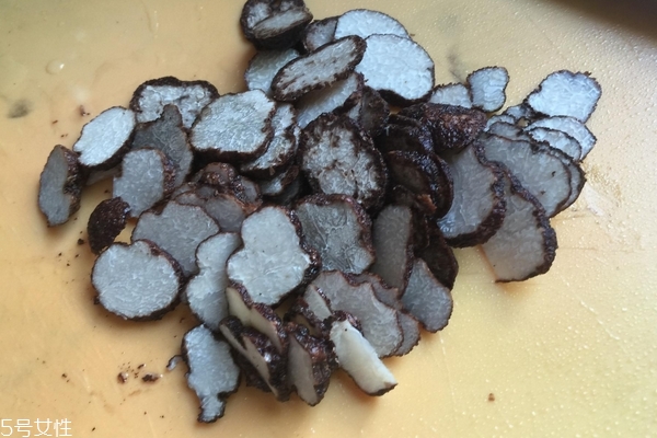 松露的营养价值(松露的营养价值和功效)