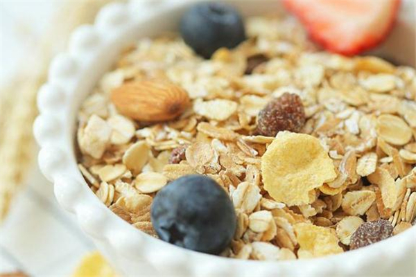 孕妇怎么吃麦片好(孕妇怎么吃麦片好)