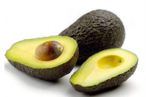 牛油果一次吃多少合适呢(牛油果一次能吃多少)