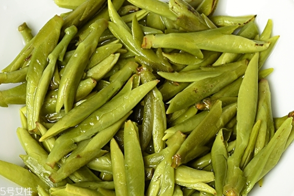 龙井小知识(龙井的特点) 龙井小知识(龙井的特点)