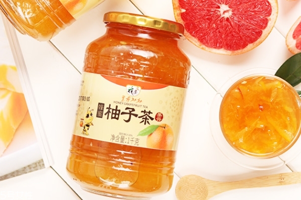 喝蜂蜜柚子茶的注意事项(喝蜂蜜柚子茶的注意事项)