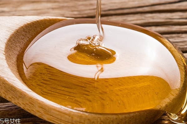 灰指甲怎么治疗(灰指甲怎么治疗能彻底根除) 灰指甲怎么治疗(灰指甲怎么治疗能彻底根除)