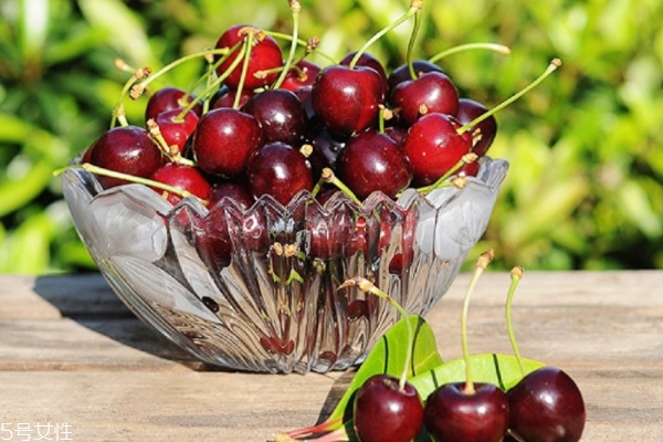 车厘子核吞进去了怎么办(宝宝把车厘子核吞进去了怎么办) 车厘子核吞进去了怎么办(宝宝把车厘子核吞进去了怎么办)