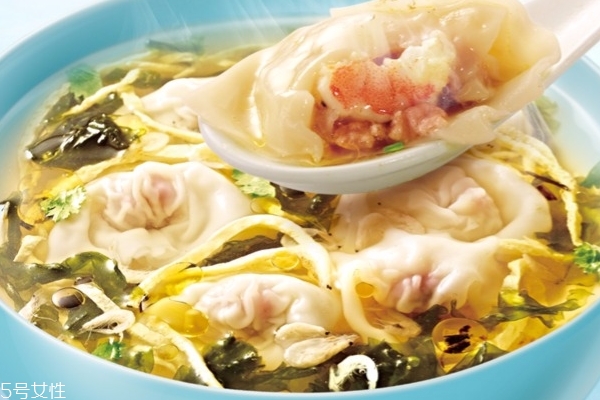 馄饨的做法(馄饨的做法包法)