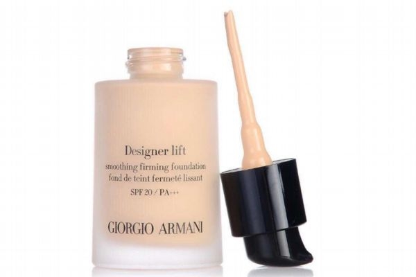 上粉底液用什么工具(打粉底液用什么工具) 上粉底液用什么工具(打粉底液用什么工具)