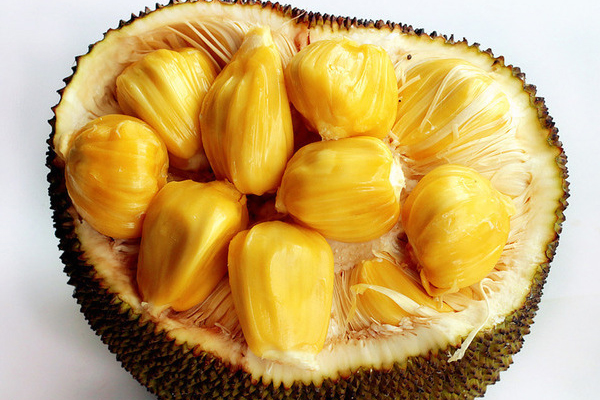 菠萝蜜的营养成分(菠萝蜜的营养成分和价值)